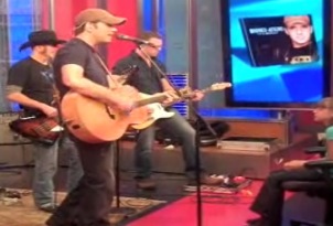 Rodney Atkins Plays on Fox and Friends